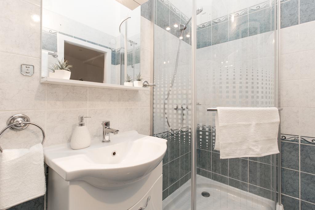 Bpm: Dob70 Classic Apartment In Downtown Budapešť Pokoj fotografie
